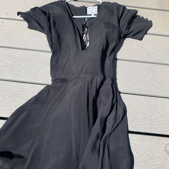 Privacy Please LBD - Picture 2 of 4